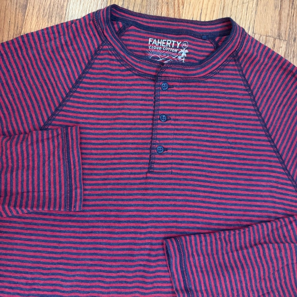Faherty Cloud Cotton Long Sleeve Henley Shirt Menx XL Red Navy Stripe Pima Blend